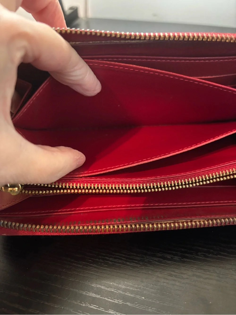 Authentic Louis Vuitton Monogram Vernis Zippy Wallet - Red / Pomme D’Amour